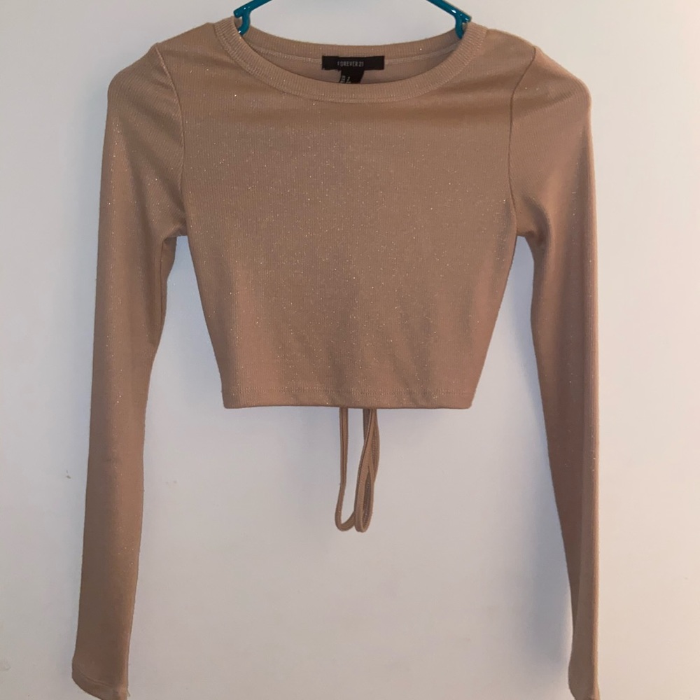 Strappy Long Sleeved Crop Top